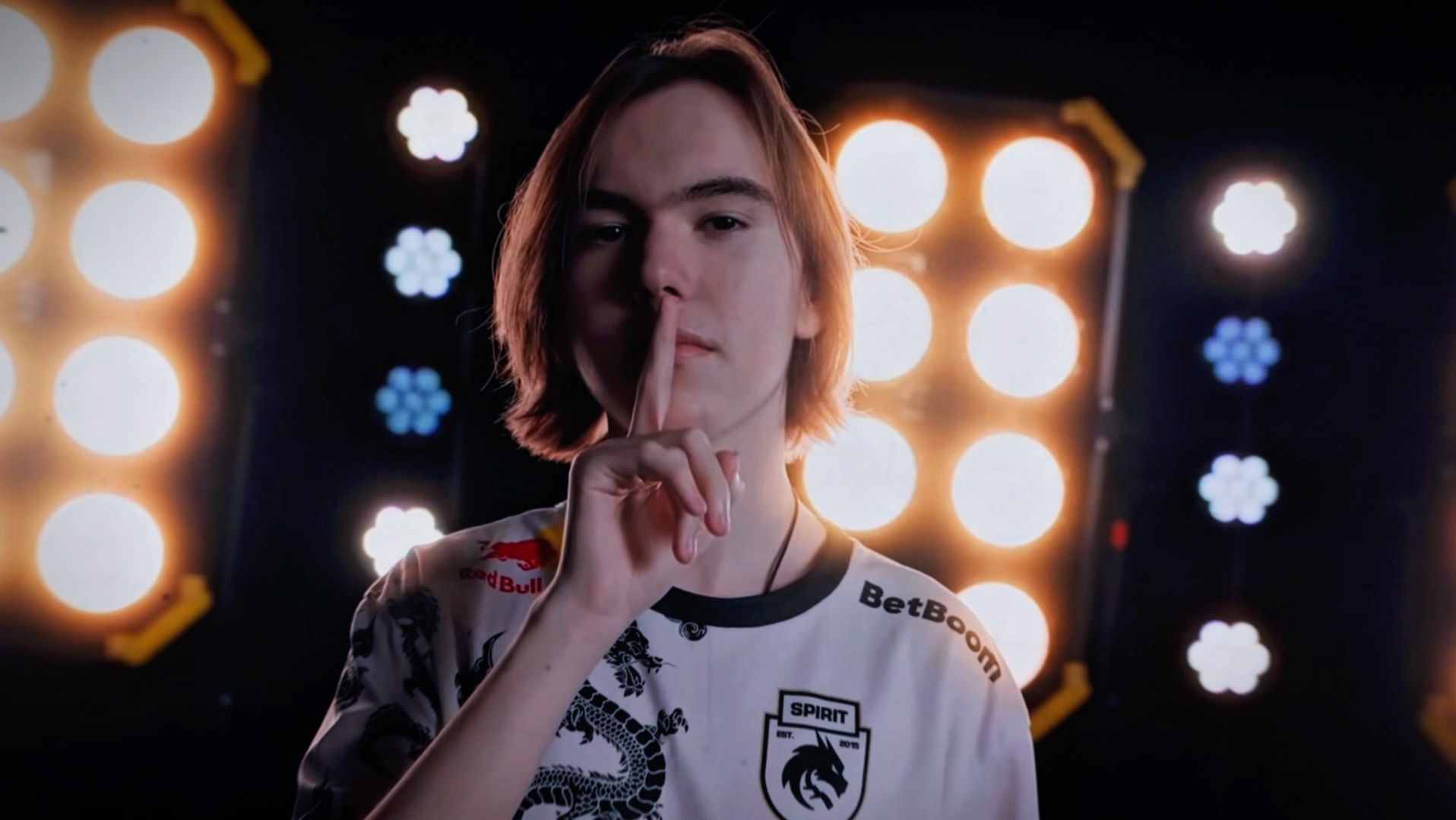 韩国记者：LCK已经确定获得四个参加2024全球总决赛的名额