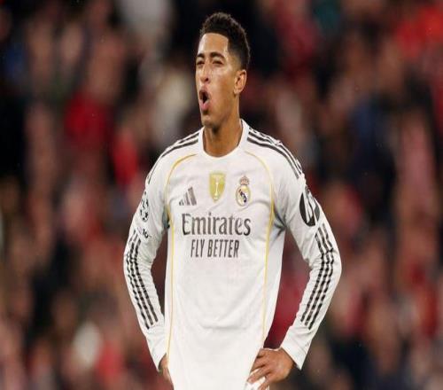 气温未降，“雪”先来了？杭州桐庐滑雪场“开板”，半个月后还有“夜滑”