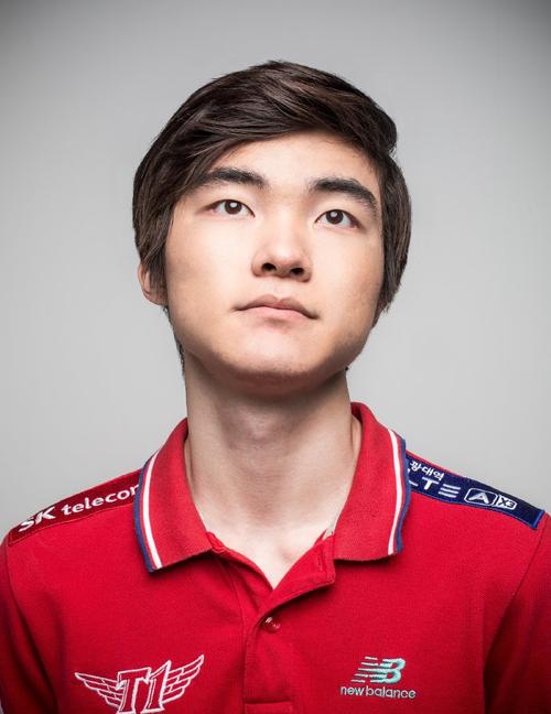 Meiko：不管FNC今天有没有赢T1 我都觉得他们是强队